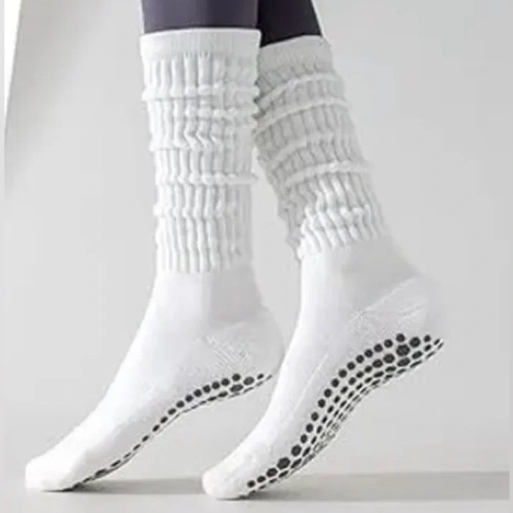 🤎 grip socks‎ Pilates slouchy barre yoga neutral tones